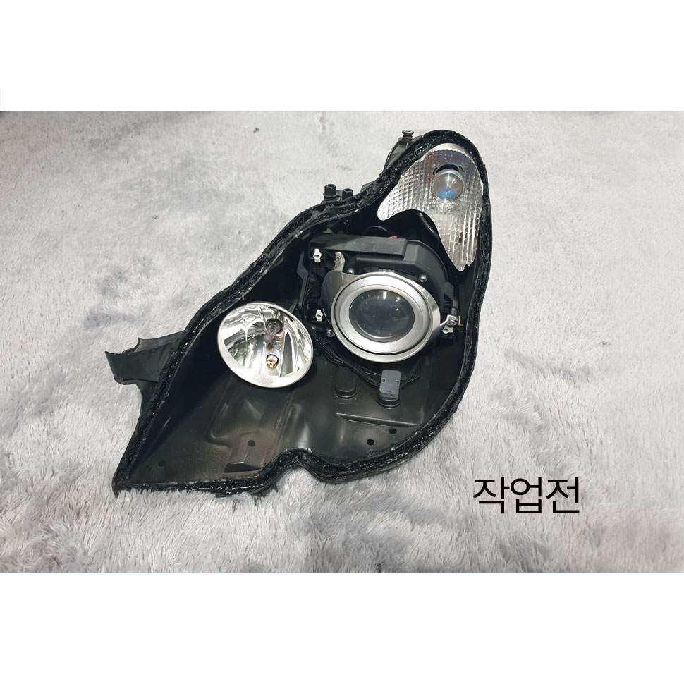 벤츠 CLS 218 라이트 복원