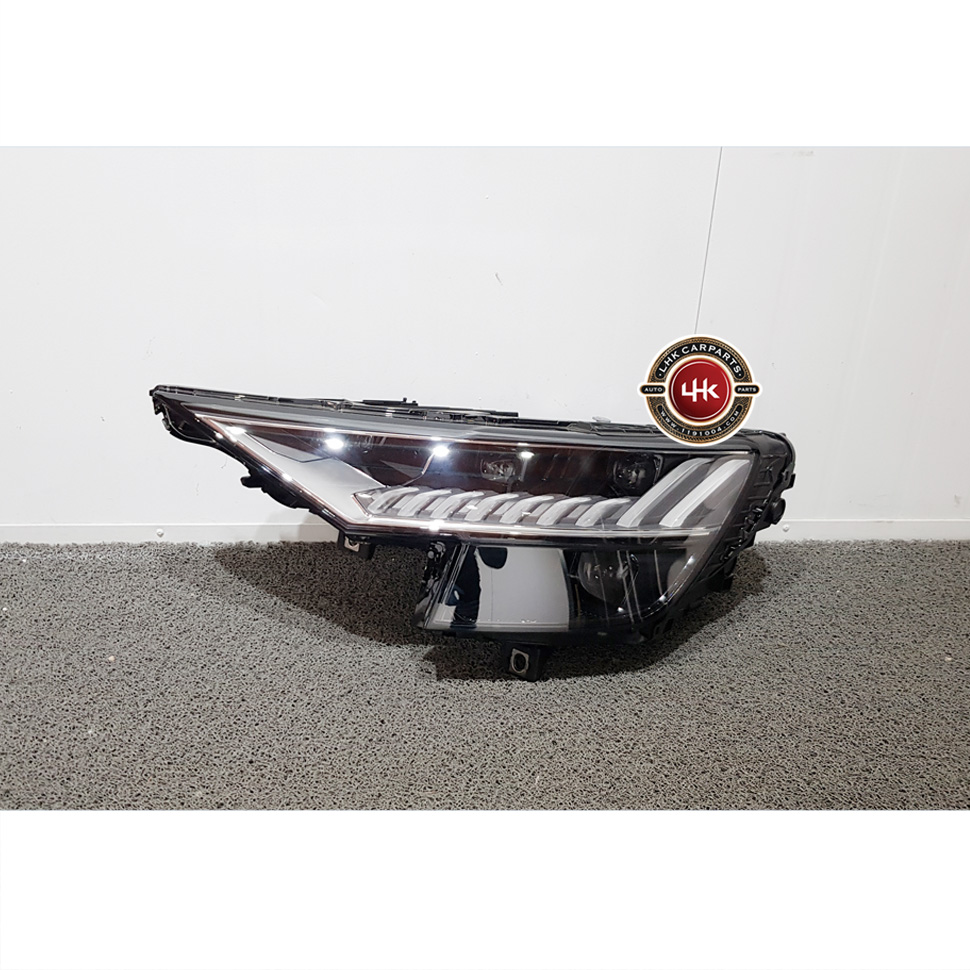 아우디 Q8 4M8 20~21 라이트  수입차중고부품