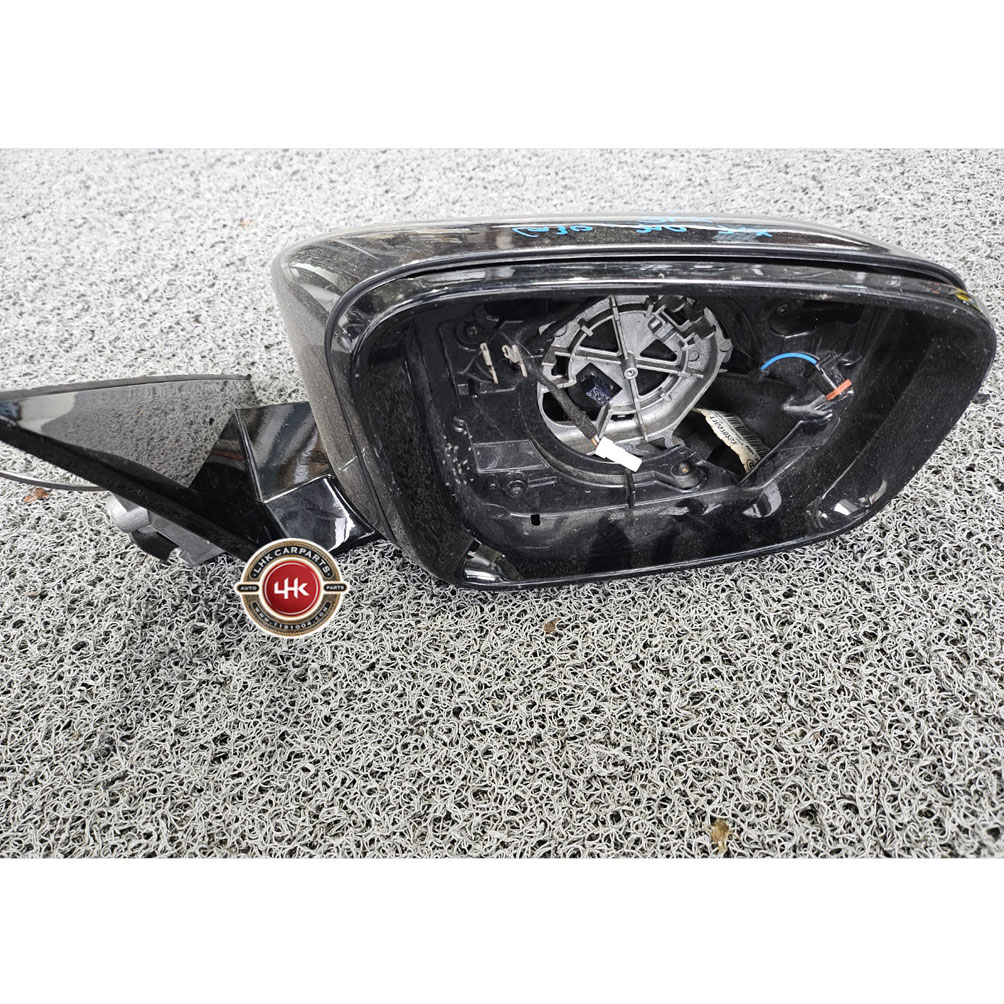 BMW 5시리즈 G30 17~23 운전석미러(거울x,카메라x)  수입차중고부품