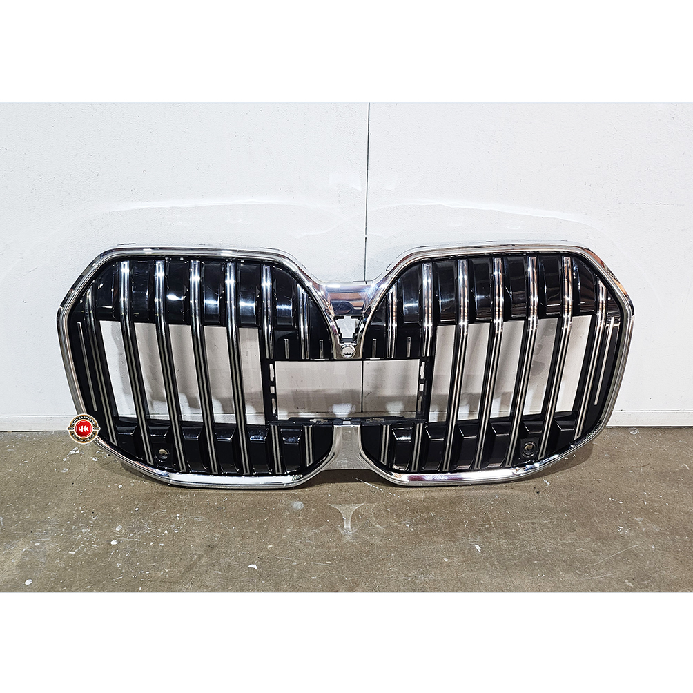 BMW 7시리즈 G70 그릴 레이더카바 미포함 수입차중고부품 22-24