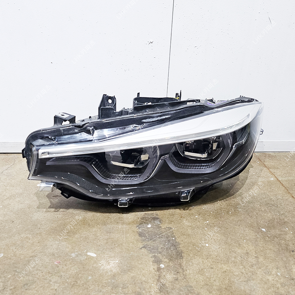 BMW M3 F80 M4 F82 후기 라이트 수입차중고부품 18~20