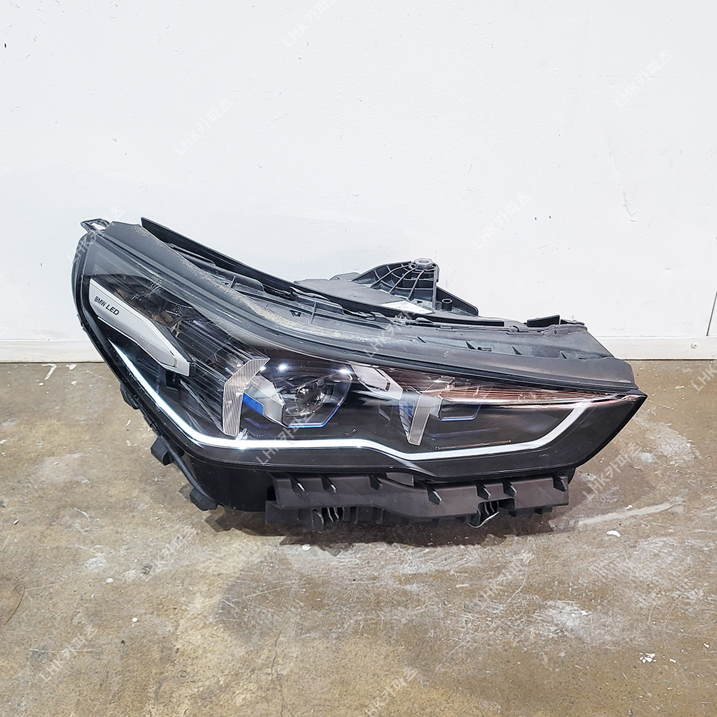 BMW 5시리즈 G60 라이트 LED 수입차중고부품 23-24