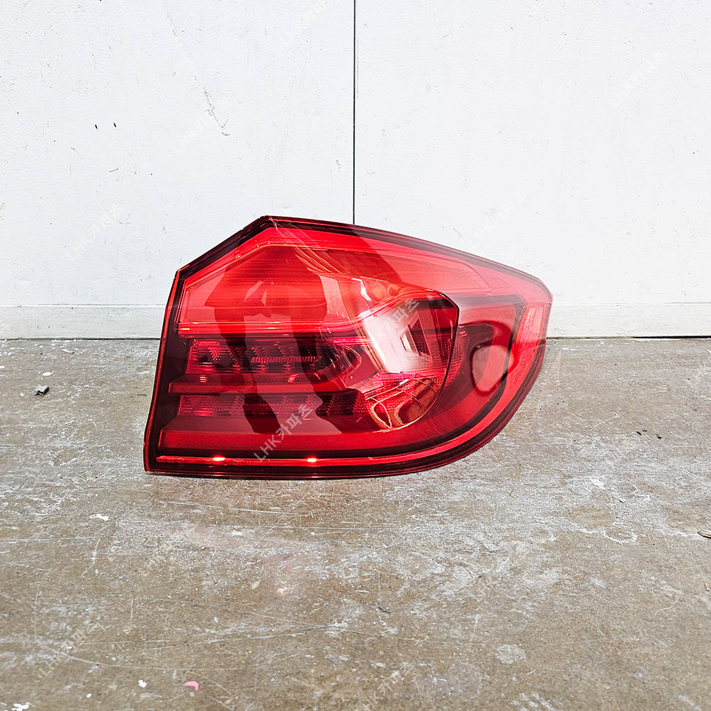 BMW 5시리즈 G30 전기 후미등 수입차중고부품 17-19