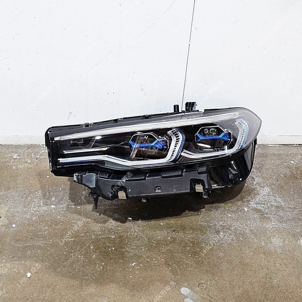 BMW X7 G07 전기 라이트 수입차중고부품 20-23