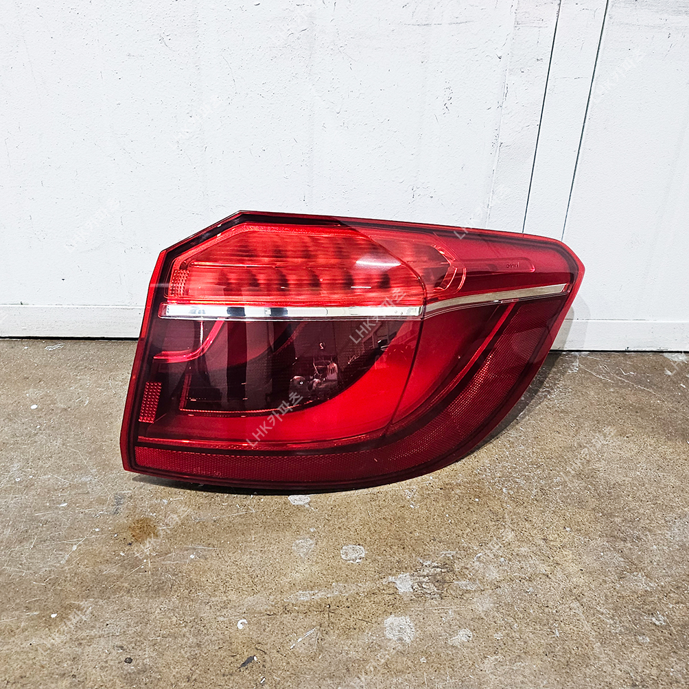 BMW X6 F16 후미등 수입차중고부품 14-18