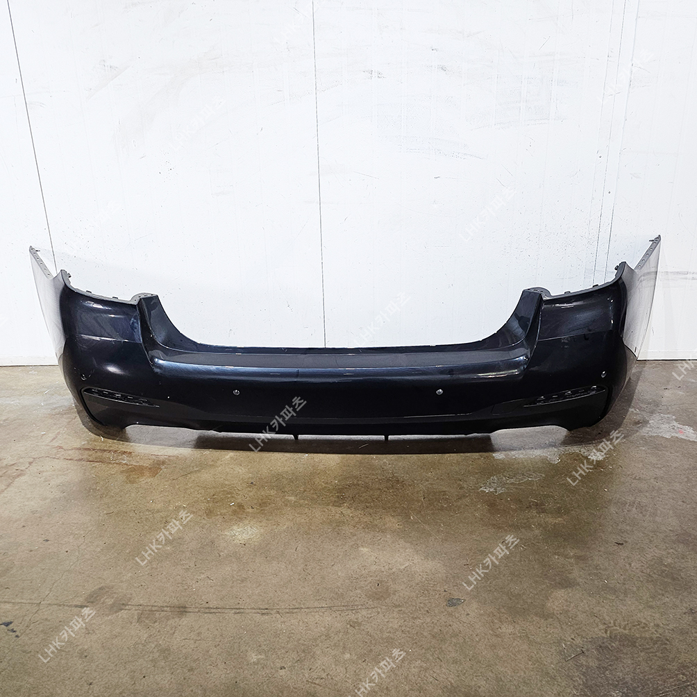 BMW 5시리즈 G30 후기 뒷범퍼 상하 수입차중고부품 20-23
