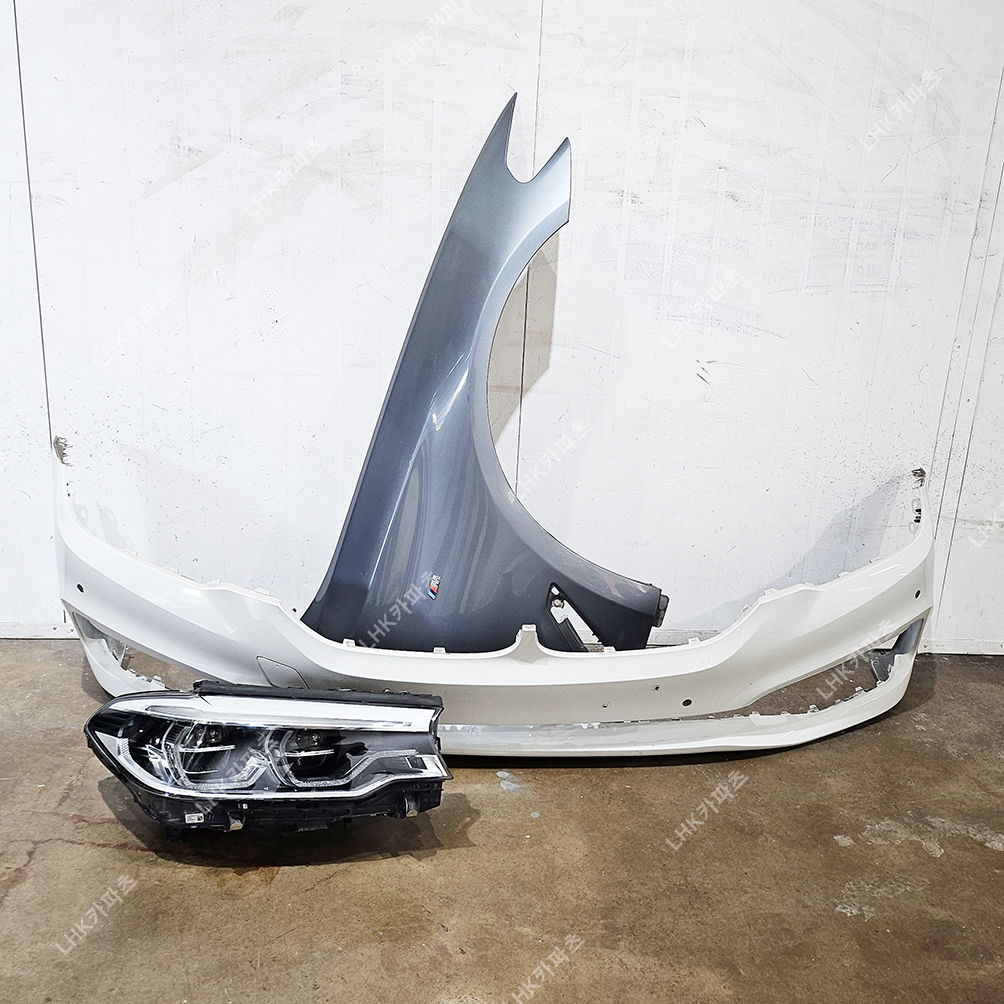 BMW 5시리즈 G30 전기 라이트 범퍼 휀다 수입차중고부품 17-19