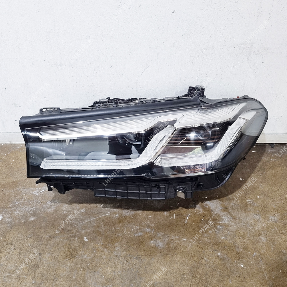 BMW 5시리즈 G30 후기 라이트 LED 수입차중고부품 20-23