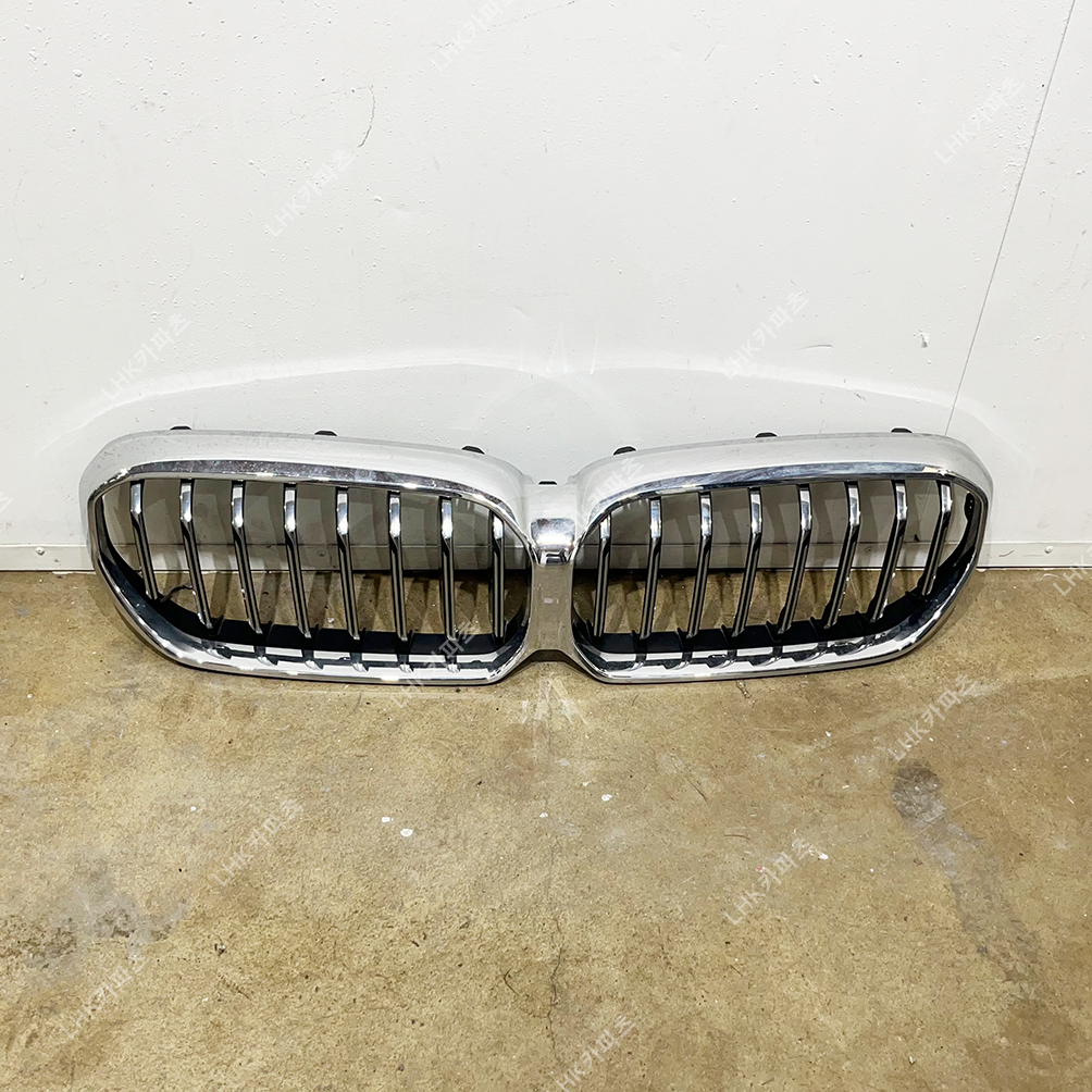 BMW 5시리즈 G30 후기 그릴 수입차중고부품 20-23