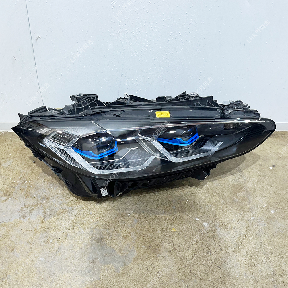 BMW M3 g80 M4 g82 라이트 레이져 수입차중고부품 21-24