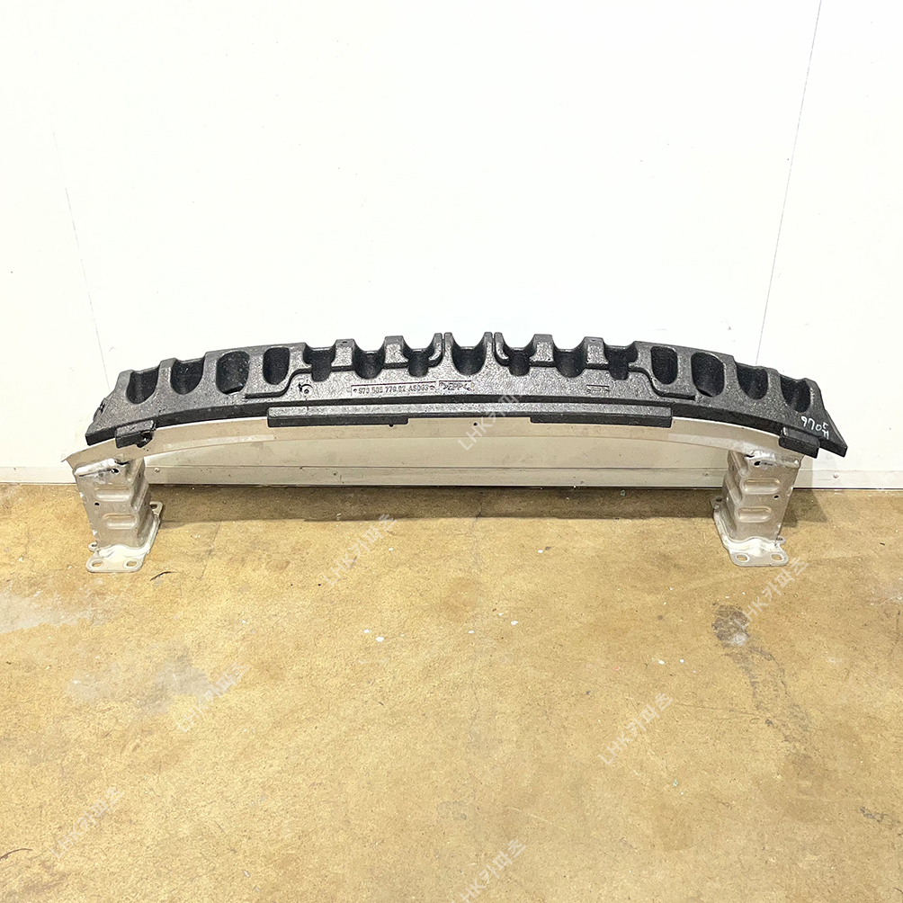 포르쉐 파나메라 970 후기형 앞레일 슈퍼카중고부품 16-18