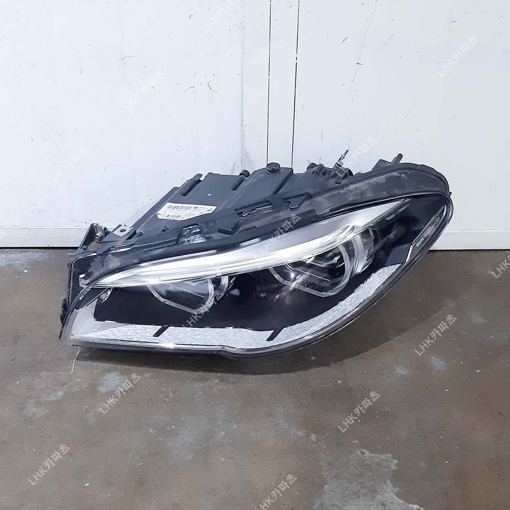 BMW 5시리즈 F10 후기 라이트 운전석 수입차중고부품 14-16