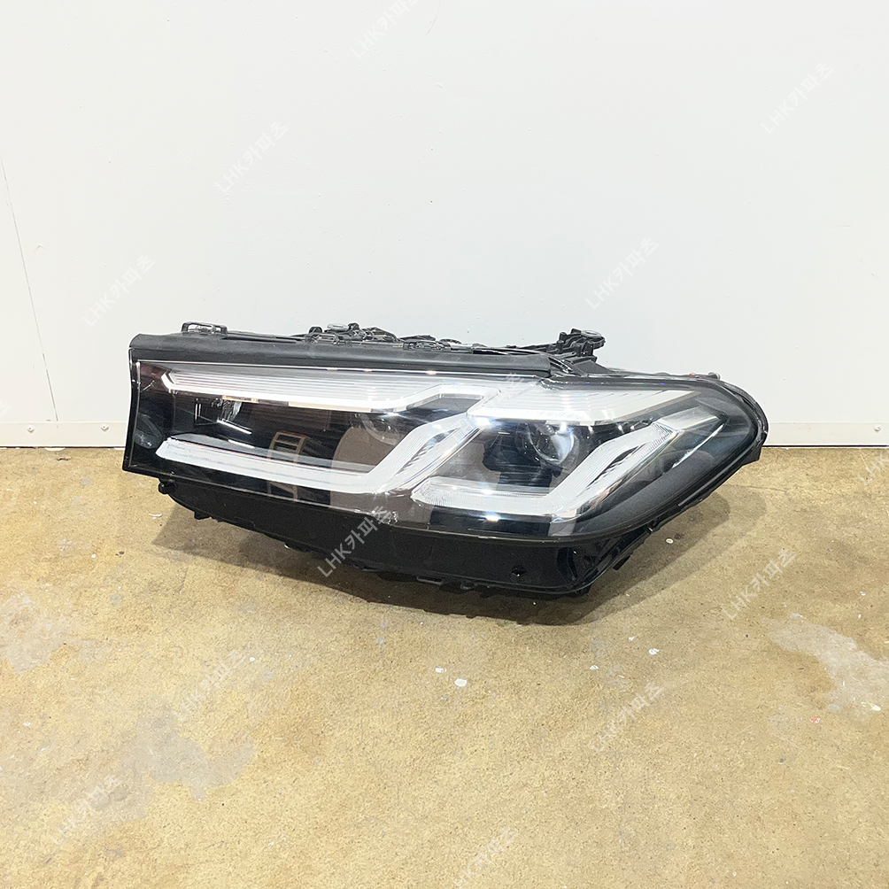 BMW 5시리즈 G30 후기 라이트 LED 수입차중고부품 20-23