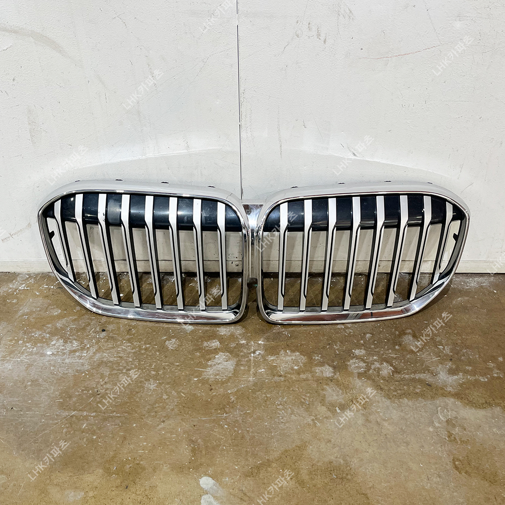 BMW 7시리즈 G11 후기 그릴 수입차중고부품 21-23