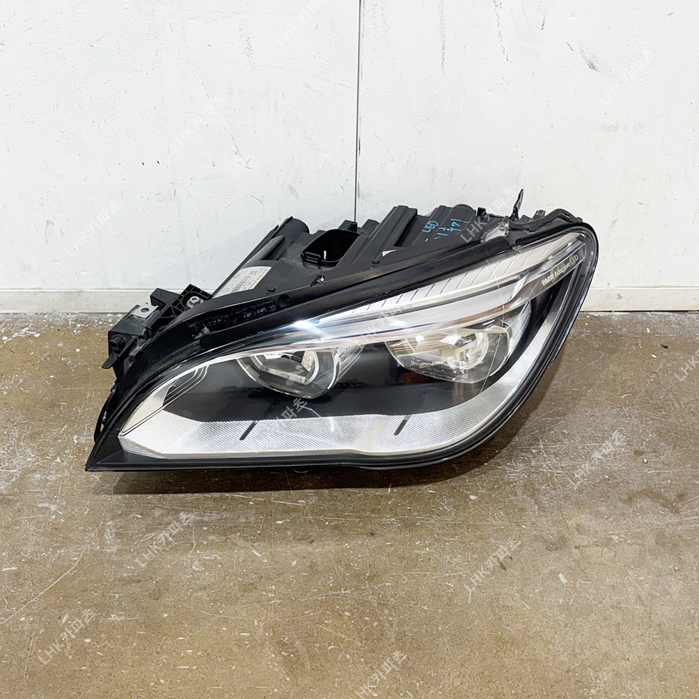BMW 7시리즈 F01 후기형 라이트 LED 운전석 수입차중고부품 14-16