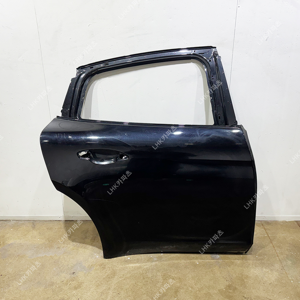 포르쉐 파나메라 971 뒷도어 슈퍼카중고부품 20~24