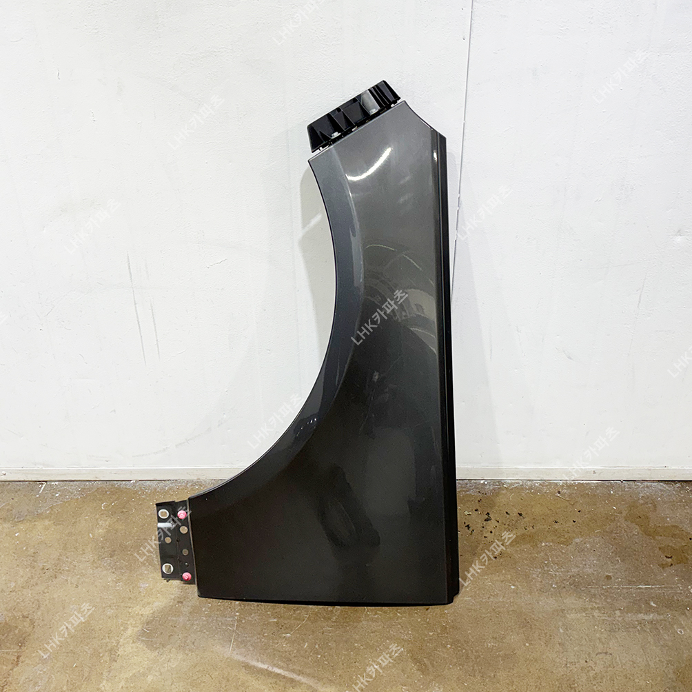 랜드로버 레인지로버 보그 4세대 후기형 앞휀다 수입차중고부품 19~22