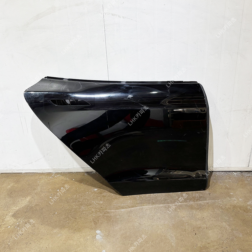 테슬라 모델S 전기형 뒷도어 수입차중고부품 17-22