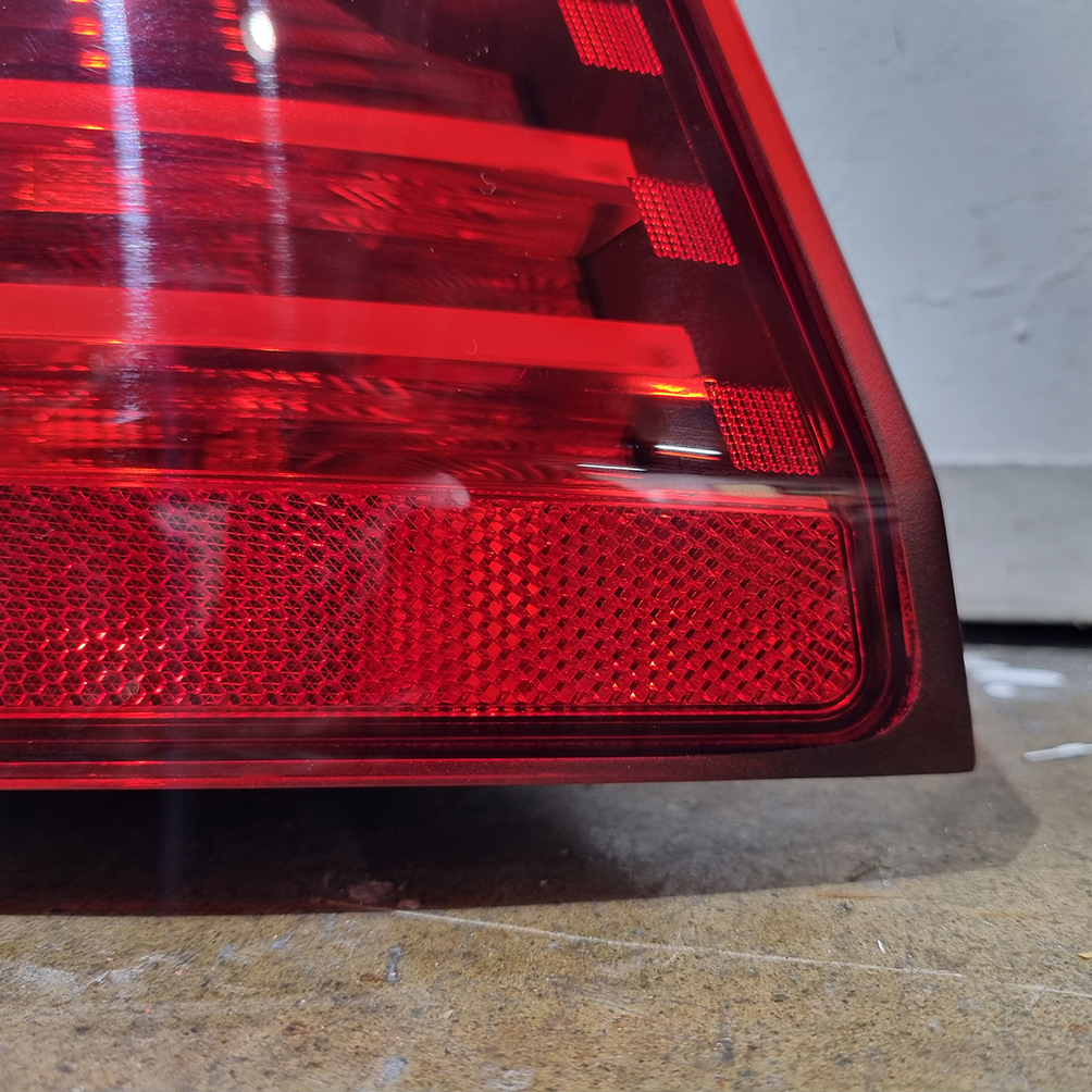 BMW 2시리즈 F45 후미등 라이트복원