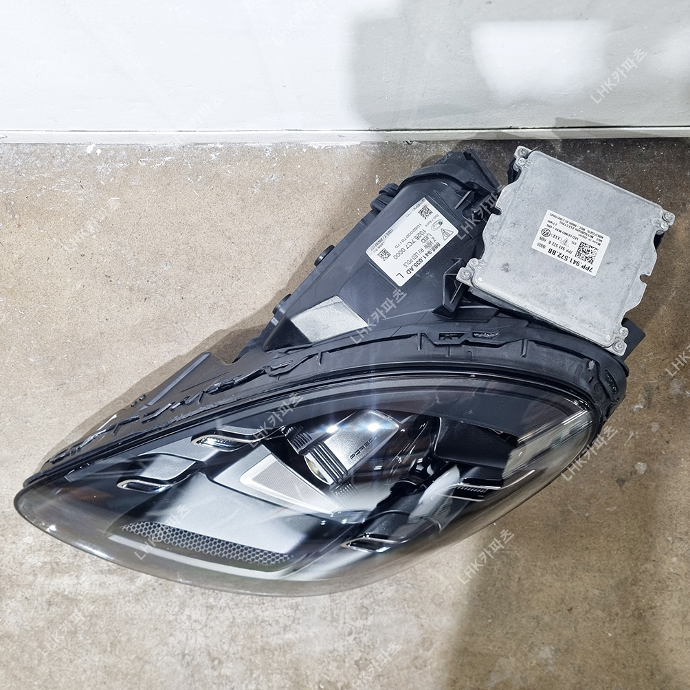 포르쉐 718 박스터 982 라이트 LED 슈퍼카중고부품 18-24