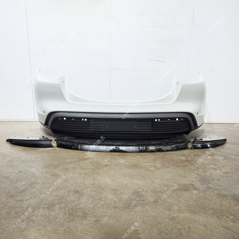 포르쉐 타이칸 9J 전기 범퍼 후미등 테일램프 슈퍼카중고부품 20~24