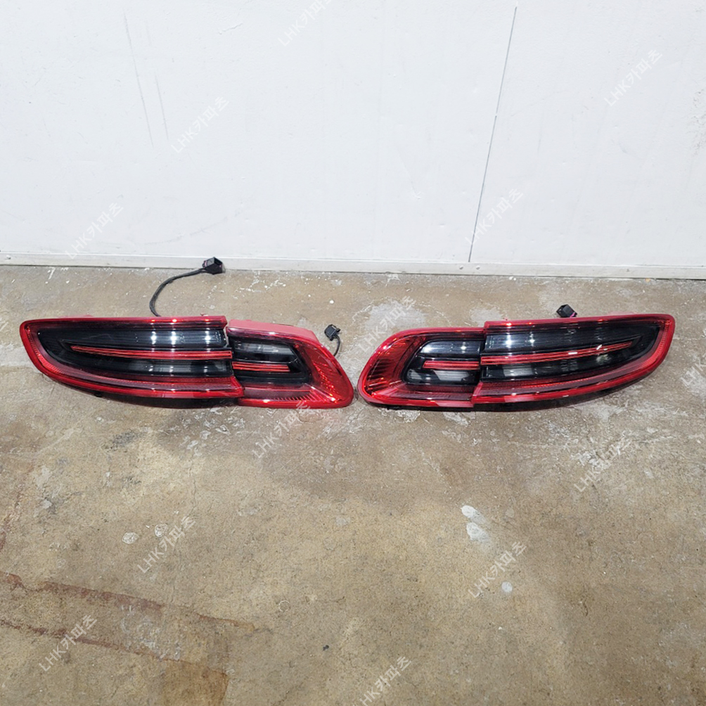 포르쉐 마칸 95B 전기형 후미등 트렁크등 슈퍼카중고부품 14~18